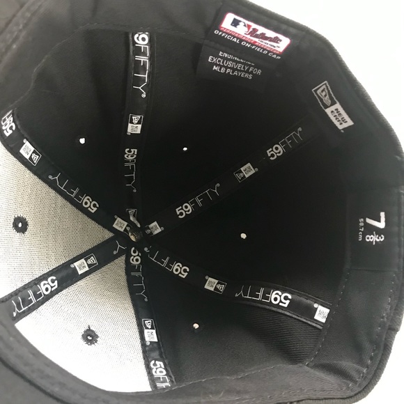 NWT New Era 59/50 fitter hat 7 3/8 - Picture 4 of 4